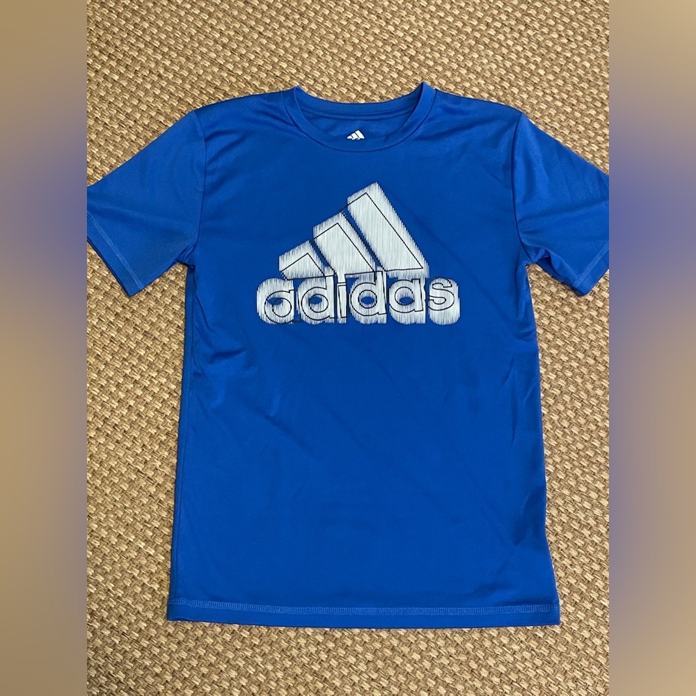 Adidas kids t-shirt size medium.